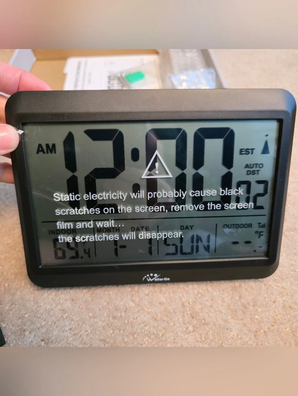 WallarGe Atomic Clock with Indoor Temperature and Humidity